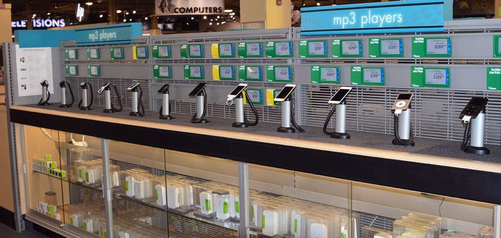 electronic shelf label in electronic store
