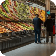 closing-the-gap-shelf-shoppers